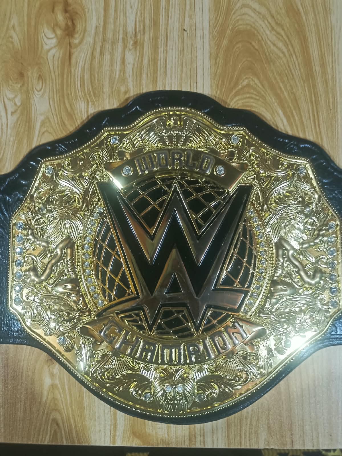 WWE World Heavyweight Championship Replica Belt Jey Uso Custom Side Plates Gold Edition