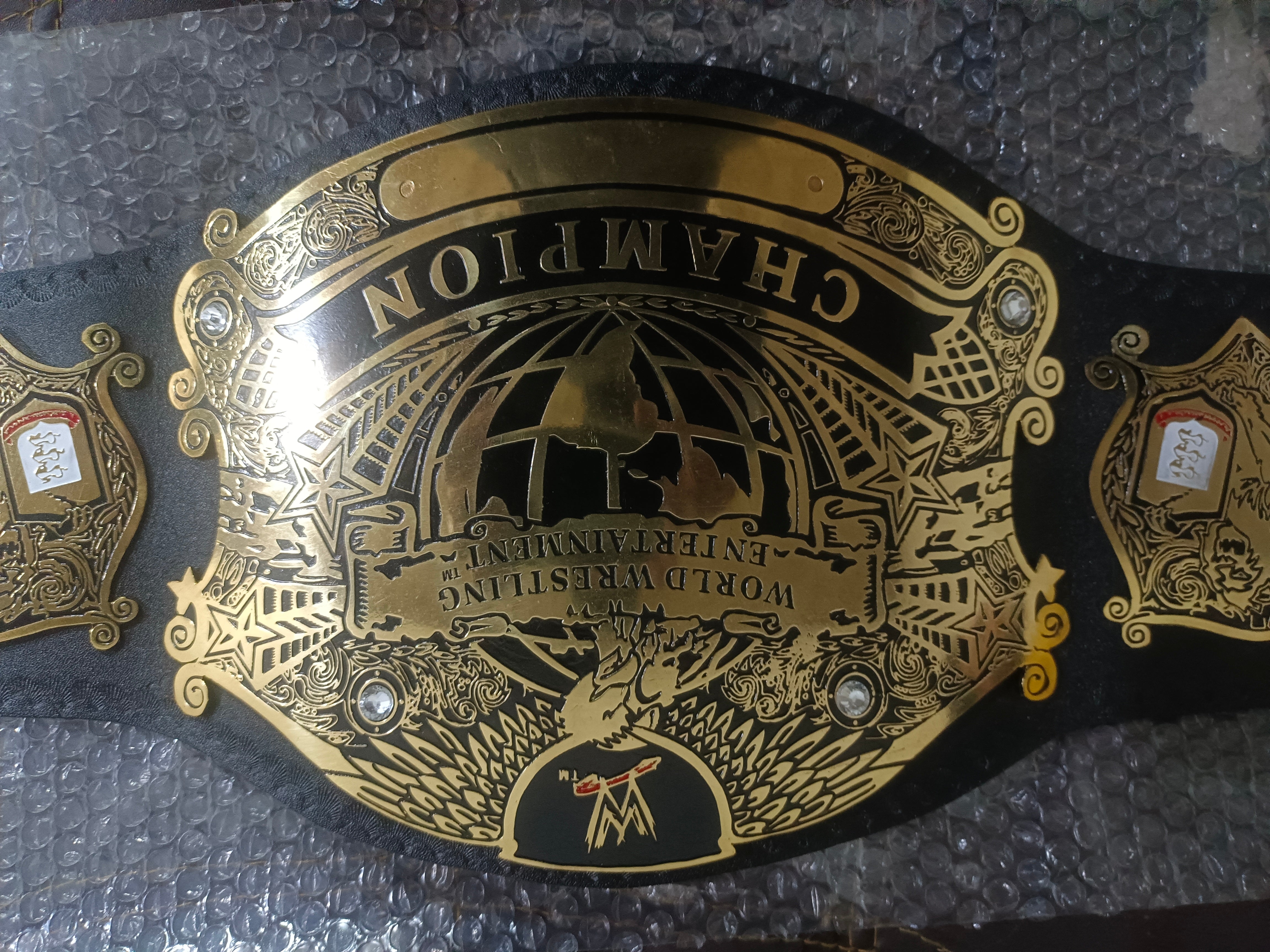 WWE Undisputed Championship Deluxe Replica Title Belt