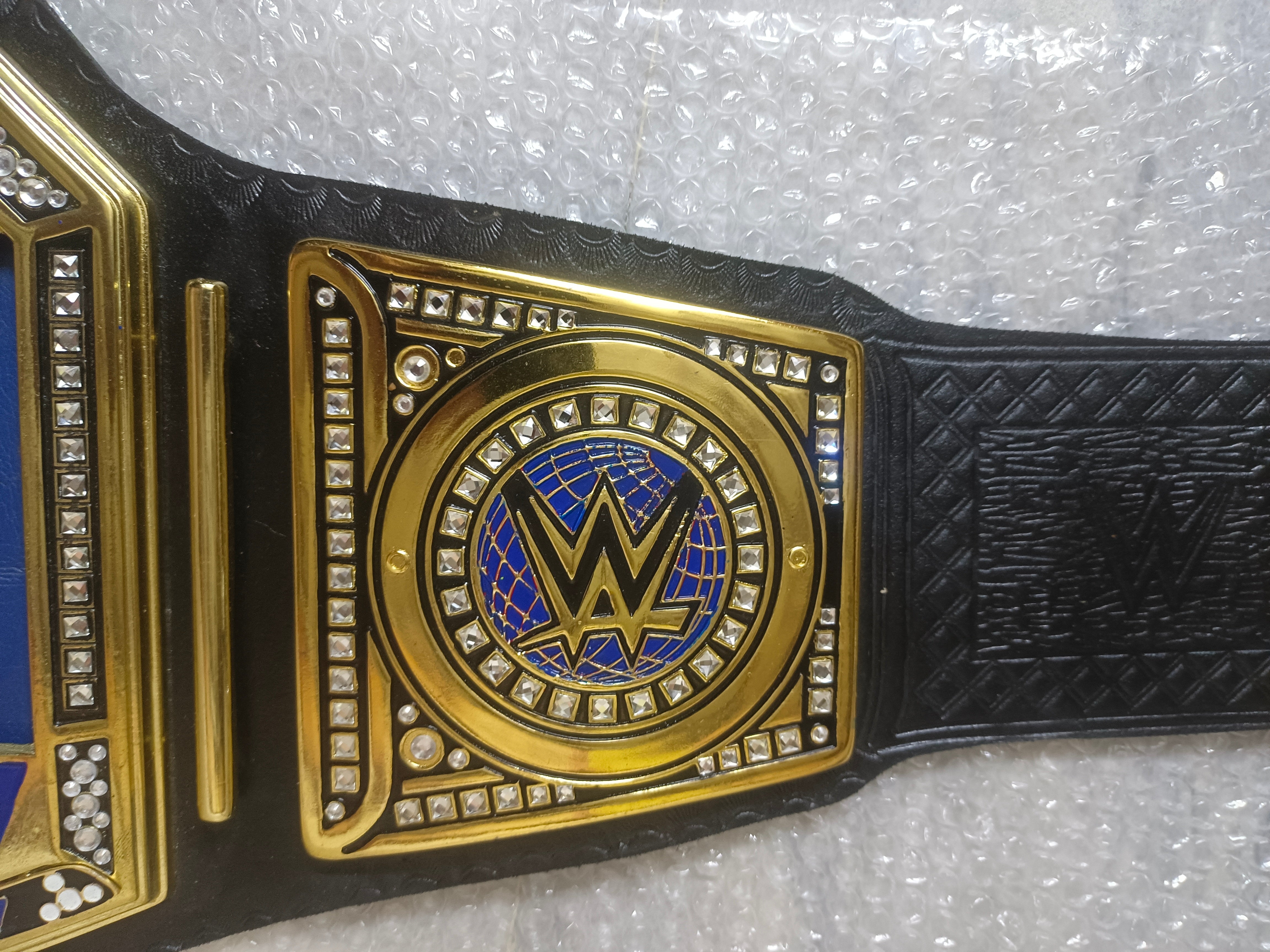 WWE RAW VS SMACKDOWN CHAMPIONSHIP BELT